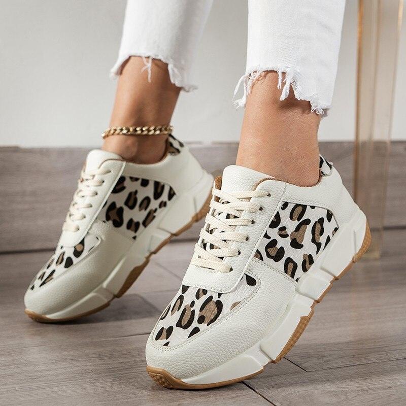 Tênis Plataforma Animal Print, Tênis Feminino Salto Plataforma Animal Print Onça - Dafiti , Tênis Branco e Animal Print,  Tênis Sneakers em Animal Print - Magazine Luiza, Roupas e Calçados, Acessório de Moda para Mulheres exigentes