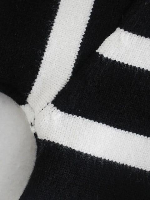 Suéter Feminino Listrado Preto e Branco - bossabella