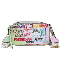 Bolsa Feminina Designer de Luxo Letra Graffiti, Moda Trend Graffiti Letras Mulheres Bolsa Ombro, Bolsa sofisticada e elegante, Bolsa descolada e moderna, Bolsa de tiracolo cores sólidas, bolsa de couro feminina arezzo, bolsa de couro, Bolsa de alta qualidade, Bolsa Couro Sintetico feminina  Shoelover, Bolsa Couro Shutz, Bolsa couro Lacoste, Bolsa couro Colcci, Bolsa Christian Dior Lady Dior Floral Graffiti Multicolor Original