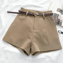 shorts, Short Feminino zara, Short Feminino Renner, Short Feminino cintura alta, short cintura alta tecido mole, short cintura alta feminino, Short Cintura Alta Alfaiataria Zara, Short Cintura Alta Alfaiataria Renner, Short Cintura Alta Alfaiataria CeA, Short Cintura Alta Alfaiataria, roupas femininas zara, Roupas Femininas, roupas, roupa zara, Calças e Shorts