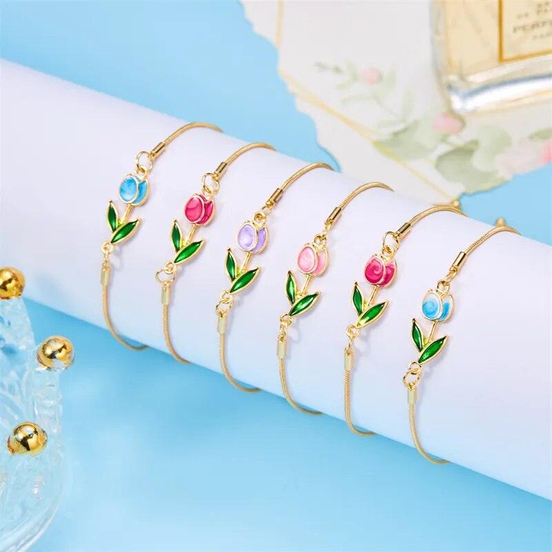 Qual é o significado da flor tulipa?, Qual é a pulseira que está na moda?  Pulseiras e Braceletes, Pulseira Vivara, Pulseira feminina para mulheres, Pulseira feminina, PULSEIRA DE PRATA CLARA TULIPAS, Pulseira de Flor Tulipa, Presentes para mãe, Presente para Namorada, presente para esposa, joias Vivara, Joias, Flor Tulipa Rosa Pulseira de Pérola de Água Doce, Esquenta Black Friday, BRINCO E PULSEIRA DE FLOR TULIPA RESINADA, Black Friday 2023, Black Friday