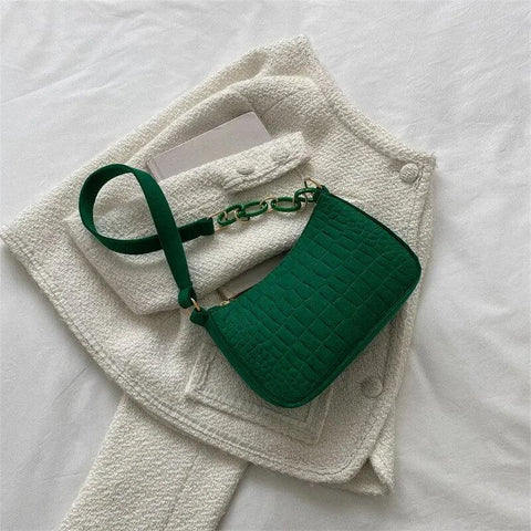 Quais as cores de bolsas mais vendidas?, Bolsas de Luxo & Premium, bolsa transversal feminina, bolsa transversal, bolsa tiracolo transversal, bolsa tiracolo schutz, bolsa tiracolo feminina pequena, bolsa tiracolo feminina couro, bolsa tiracolo feminina arezzo, Bolsa Tiracolo - Compre Online, Bolsa sofisticada e elegante, Bolsa Santa Lolla, bolsa feminina tiracolo transversal, Bolsa de tiracolo cores sólida,  Bolsa Couro Shutz, Bolsa couro Colcci