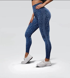 Calça Esportiva Feminina: Para se Exercitar com Conforto, Black Friday 2023, Black Friday, Qual a melhor legging que não fica transparente?, Qual melhor material de calça legging?, Calça Legging Feminina Adulto Esportiva com Cós Alto, Calças Legging Academia Feminina em Promoção, Legging Esportiva Feminina Adulto Microfibra, Feminina - Calça Legging Preta em Promoção, Leggings Femininas Yoga e Fitness, Calça Legging Yoga