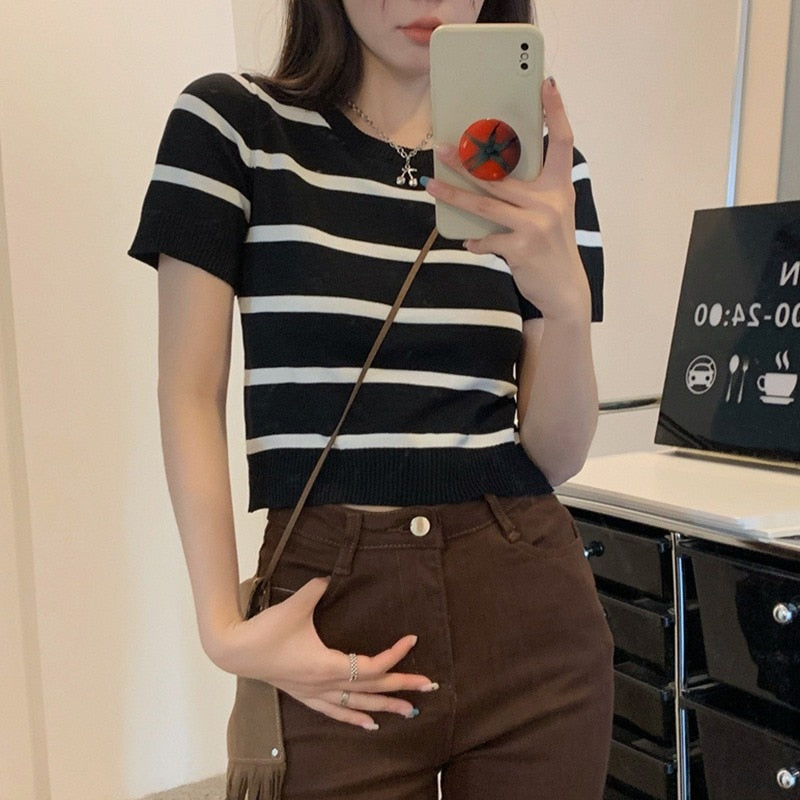 Summer Casual Fashion Striped Printing T-shirt Women Short Sleeve Pullover Tops Women Loose O-neck Tee Female Clothes - bossabella