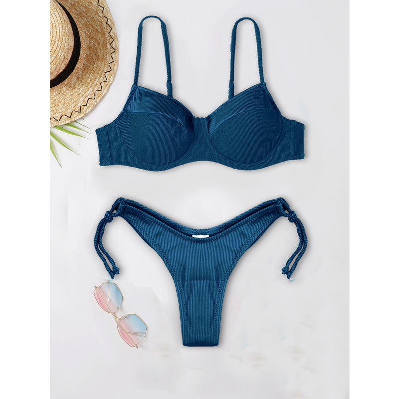 Biquíni Liso de Tecido Canelado Ajustável na Lateral