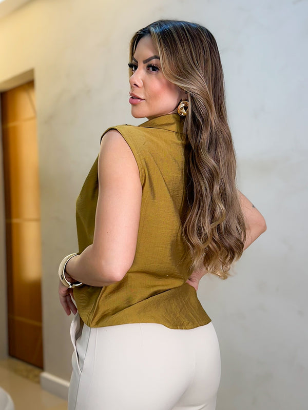 Camisa Social Feminina e Elegante Manga Curta