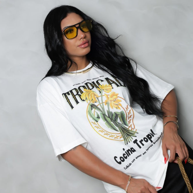 Camiseta Zizane, camiseta feminina oversized zara, camiseta oversized feminina renner, camiseta oversized feminina branca, camiseta oversized feminina academia, camiseta feminina oversized Renner, camiseta feminina oversized C&A, Camiseta Feminina Oversized Algodão Limão, Camiseta Feminina Oversized Algodão, Camiseta Feminina Oversized Algodão, Camiseta Feminina Oversized, Camiseta Feminina Listrada Renner, Camiseta Feminina 100% Algodão Estampada Minimalista, Camiseta Amaro, Camiseta. Camisas e Blusas Femi