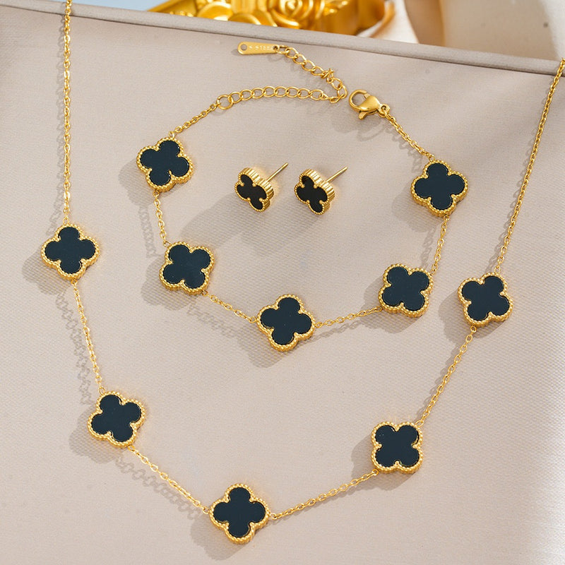 Conjunto 3 Peças Trevo de Quatro Folhas- Colar, Pulseira e Brincos em Aço Titânio 18K