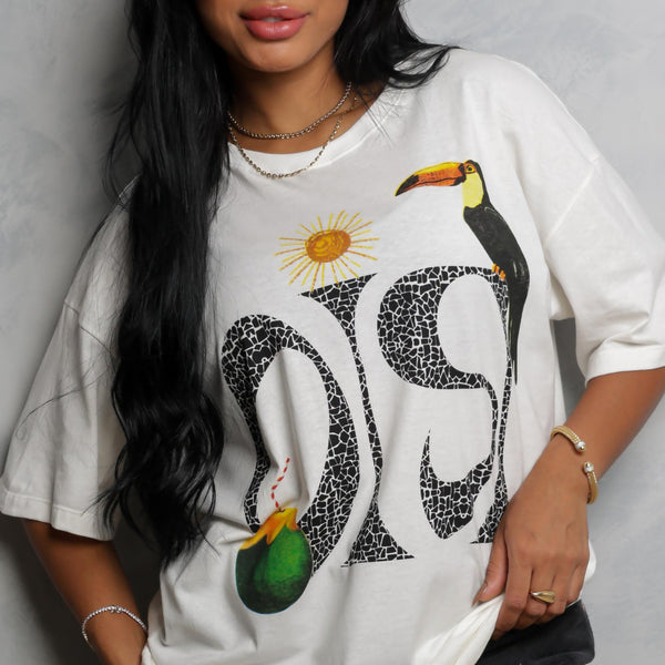 camiseta feminina oversized zara, camiseta oversized feminina renner  camiseta oversized feminina branca, camiseta oversized feminina academia, camiseta feminina oversized Renner, Camiseta Feminina Oversized Estampa Rio Tucano, camiseta feminina oversized C&A, Camiseta Feminina Oversized Algodão Limão, Camiseta Feminina 100% Algodão Estampada Minimalista, Camiseta básica feminina, Camiseta Amaro, Camiseta, Camisas e Blusas Femininas, Camisas e Blusas, Blusas Femininas Zara, Blusa Feminina Zara, Blusa Femini