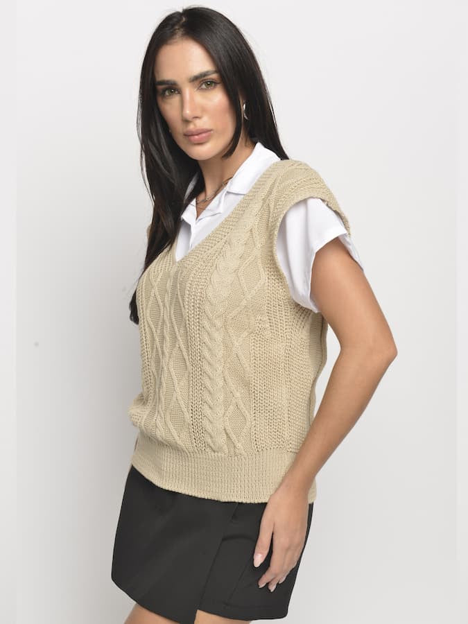 Colete Feminino Tricô  Detalhes em Trança