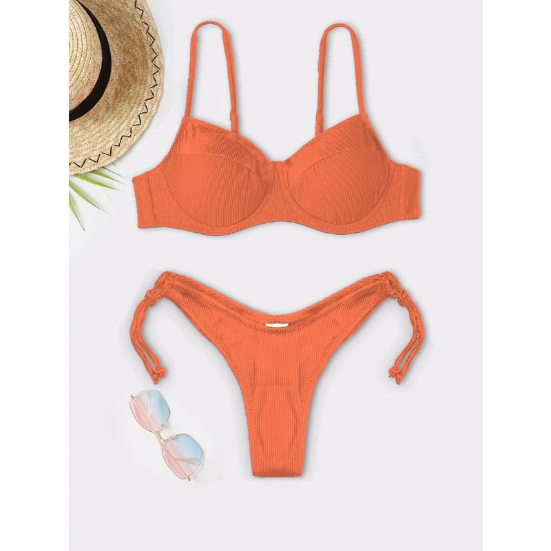 Biquíni Liso de Tecido Canelado Ajustável na Lateral