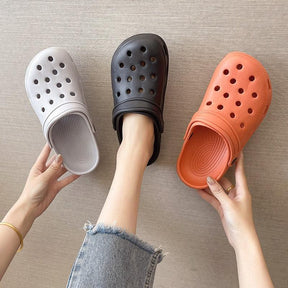 Sandálias Femininas, Sandálias e Sapatos, Novidades, mais vendidos, Estilo Crocs, Crocs Preto, Crocs feminino, Crocs branco, calçados, Babuche Feminino Confort- Conforto e Estilo para Seus Pés, Babuche Feminina, Black Friday, Black Friday 2023, Esquenta Black Friday, Pré-Black Friday